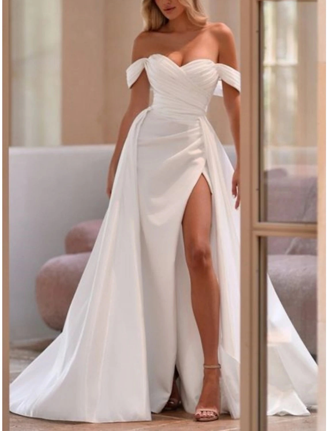 Women's Seasonal Clothes New Season Fashion Preview Sale Hall Formal Wedding Dresses A-Line Off Shoulder Short Sleeve Court Train Satin Bridal Gowns With Pleats Ruched