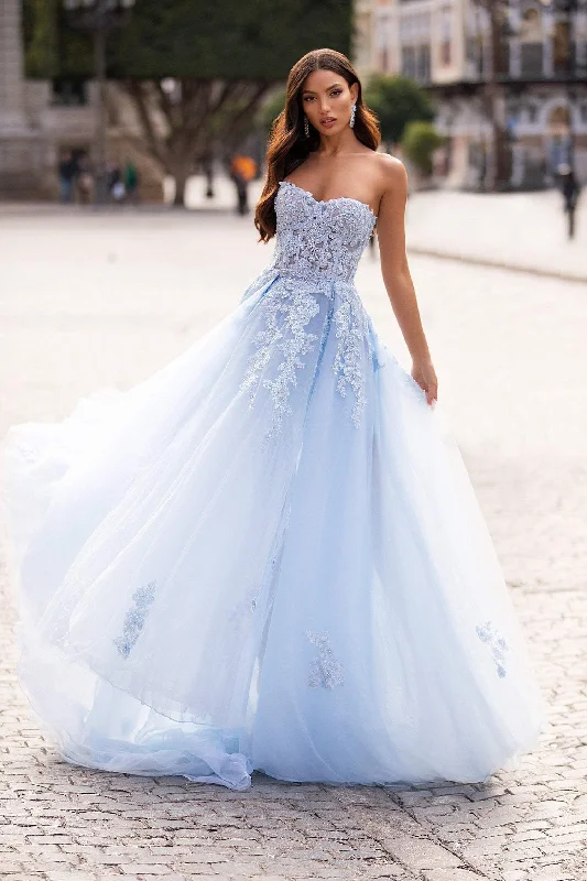 Women's Clothing For Everyday Wear Clearance Event Estafania Beaded Tulle Gown - Baby Blue