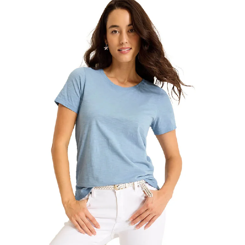 Women's Comfortable Apparel Score Big On Glamorous Red - Carpet Styles Tommy Bahama Women's Indigo Palms Pigment Dyed T-Shirt - Canyon Sky