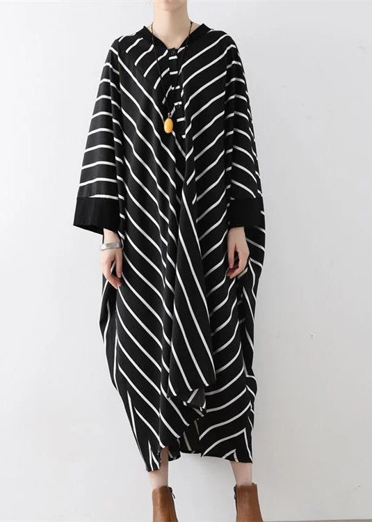 Modern Women's Apparel Chic Trend Collection 2024 fall black strip caftans V neck oversized cotton maxi dresses traveling gown