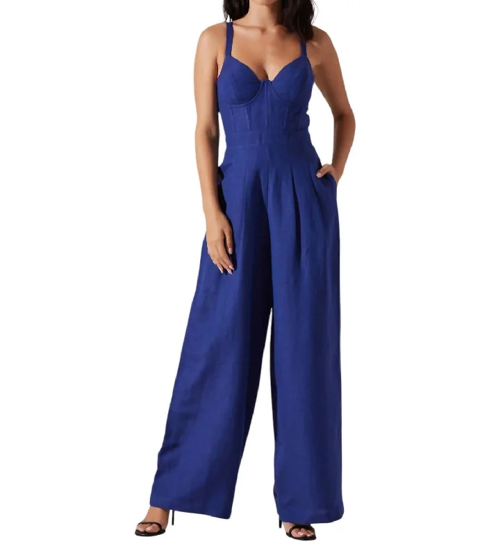 Women's Vacation Outfit Style Breakthroughs Caspar Jumpsuit In Blue