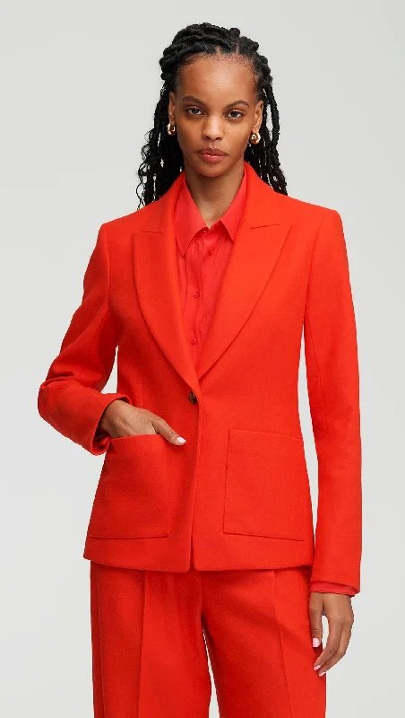 Elegant Women's Evening Garments Summer Essentials Patch Pocket Blazer in Wool Twill | Scarlet