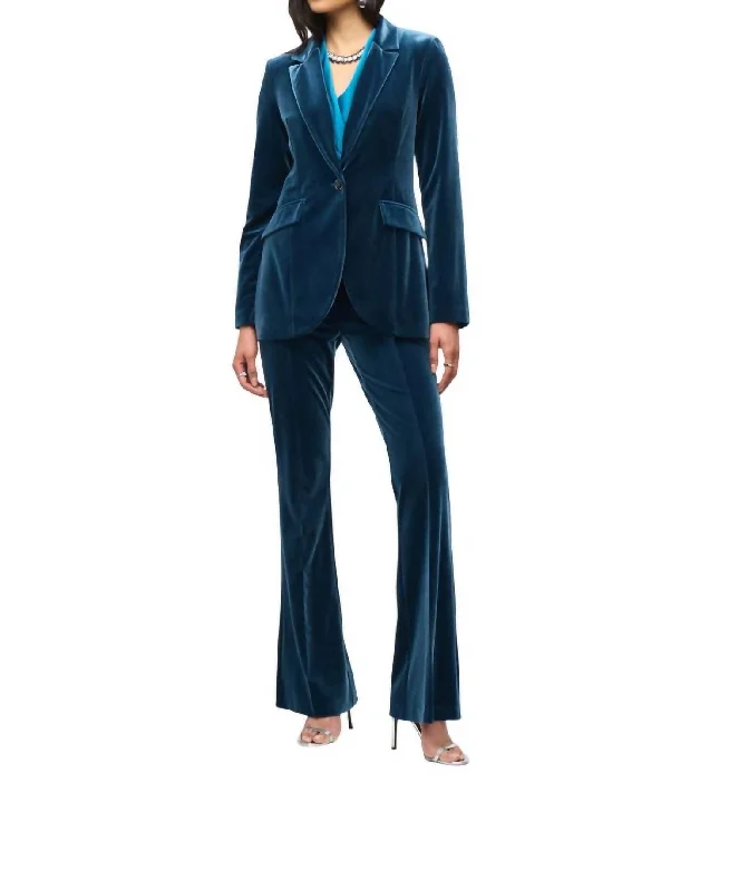 Women's Active Clothing Massive Savings Velvet Fitted Blazer In Nightfall