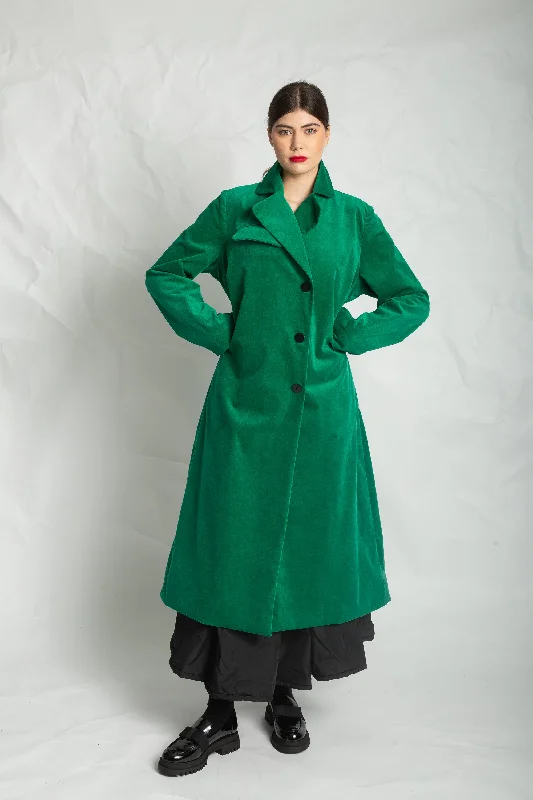 Women's Casual Wear Outfit Budget-Friendly Fashion Les Filles D'ailleurs Green Velvet Belted Coat