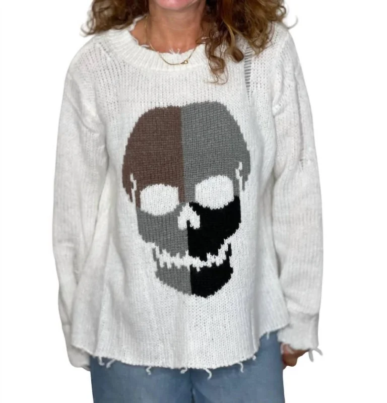 Women's Clothing For Travel Dreamy Draping Colorblock Skull Crew Sweater In White